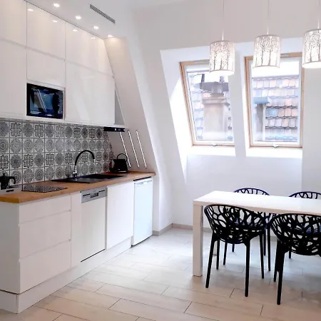 Wroclaw Inn Apartments *