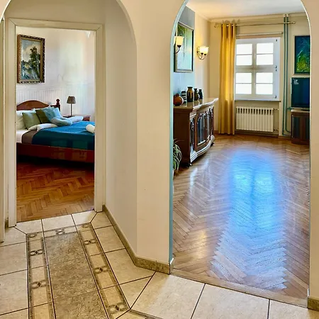 Apartment Wroclaw Inn Apartments *