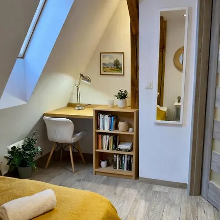 Wroclaw Inn Apartments *