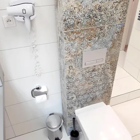 Wroclaw Inn Apartments شقة فروتسواف