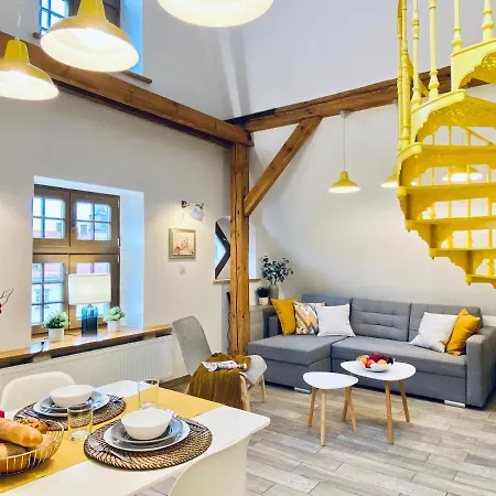 Wroclaw Inn Apartments شقة *