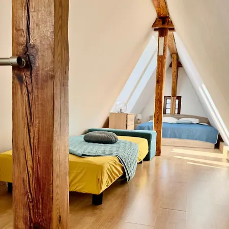 Wroclaw Inn Apartments شقة