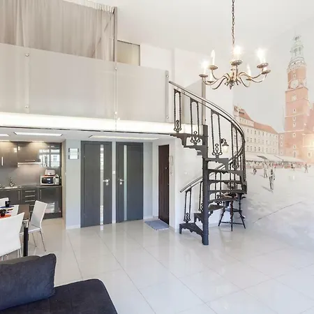 Wroclaw Inn Apartments شقة